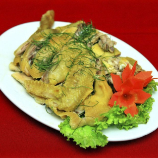 GÀ TA HẤP LÁ CHANH